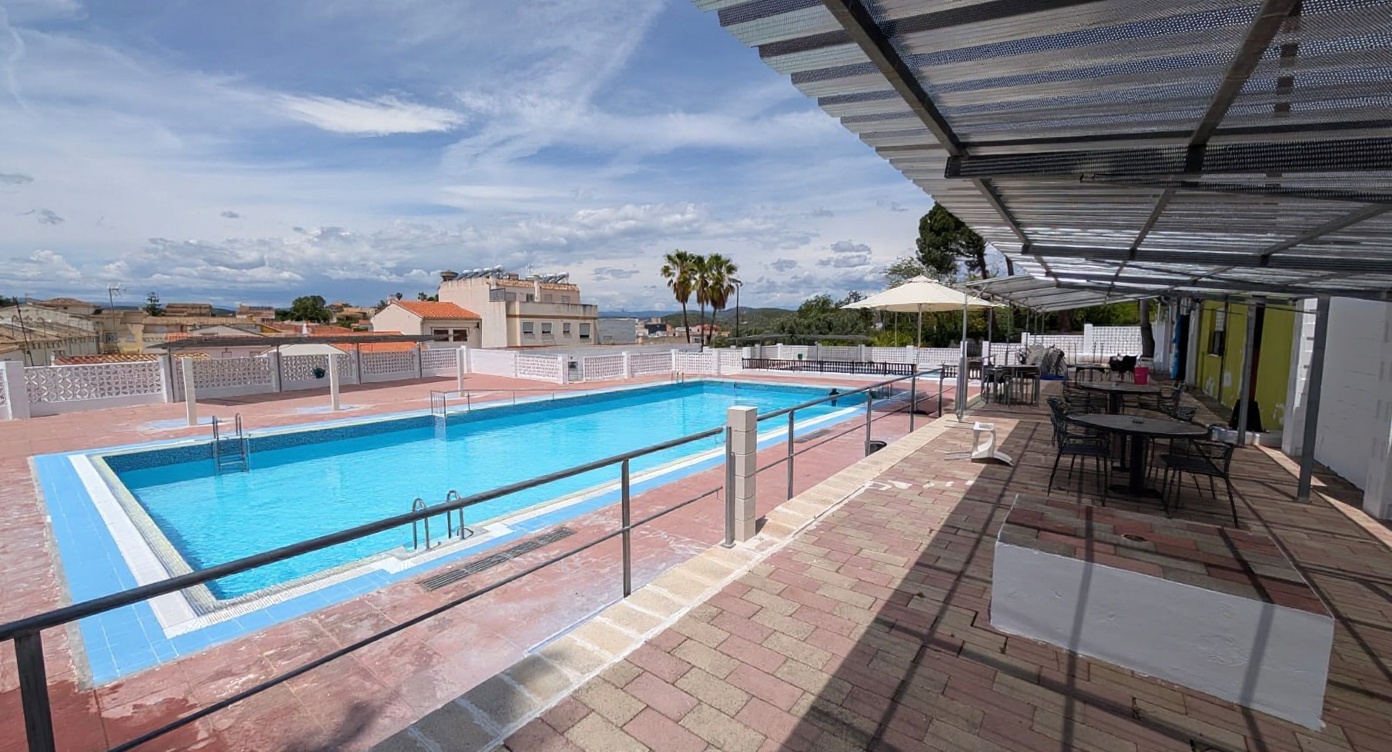 Piscina municipal de Soneja